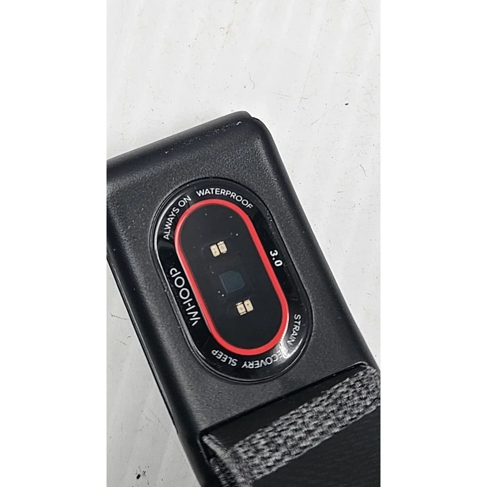 WHOOP Strap 3.0 (Tracker, 1 Charger/Battery Pack)  Good Condition